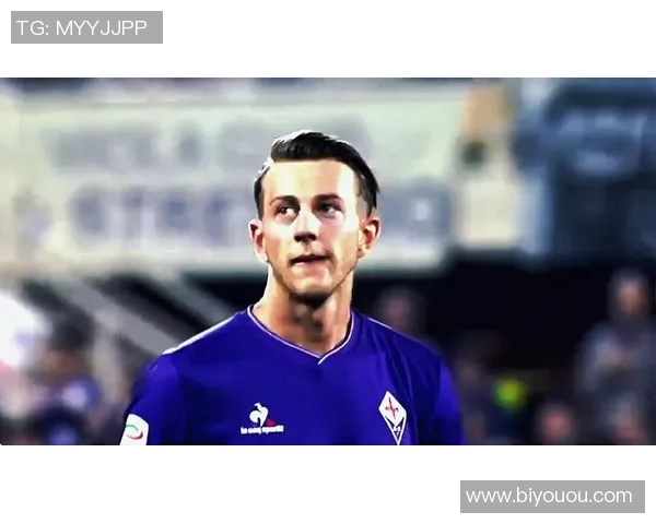 帅哥与足球明星的精彩瞬间视频分享让你领略运动与魅力的完美结合